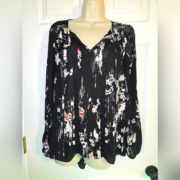 White House Black Market Sheer & Lace Floral Blouse - Picture 2 of 7
